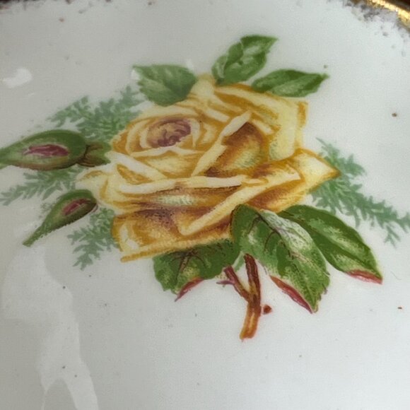 Royal Albert England Bone China Cup & Saucer Yellow Tea Rose Reg.№ 839056 1940s - Picture 12 of 15